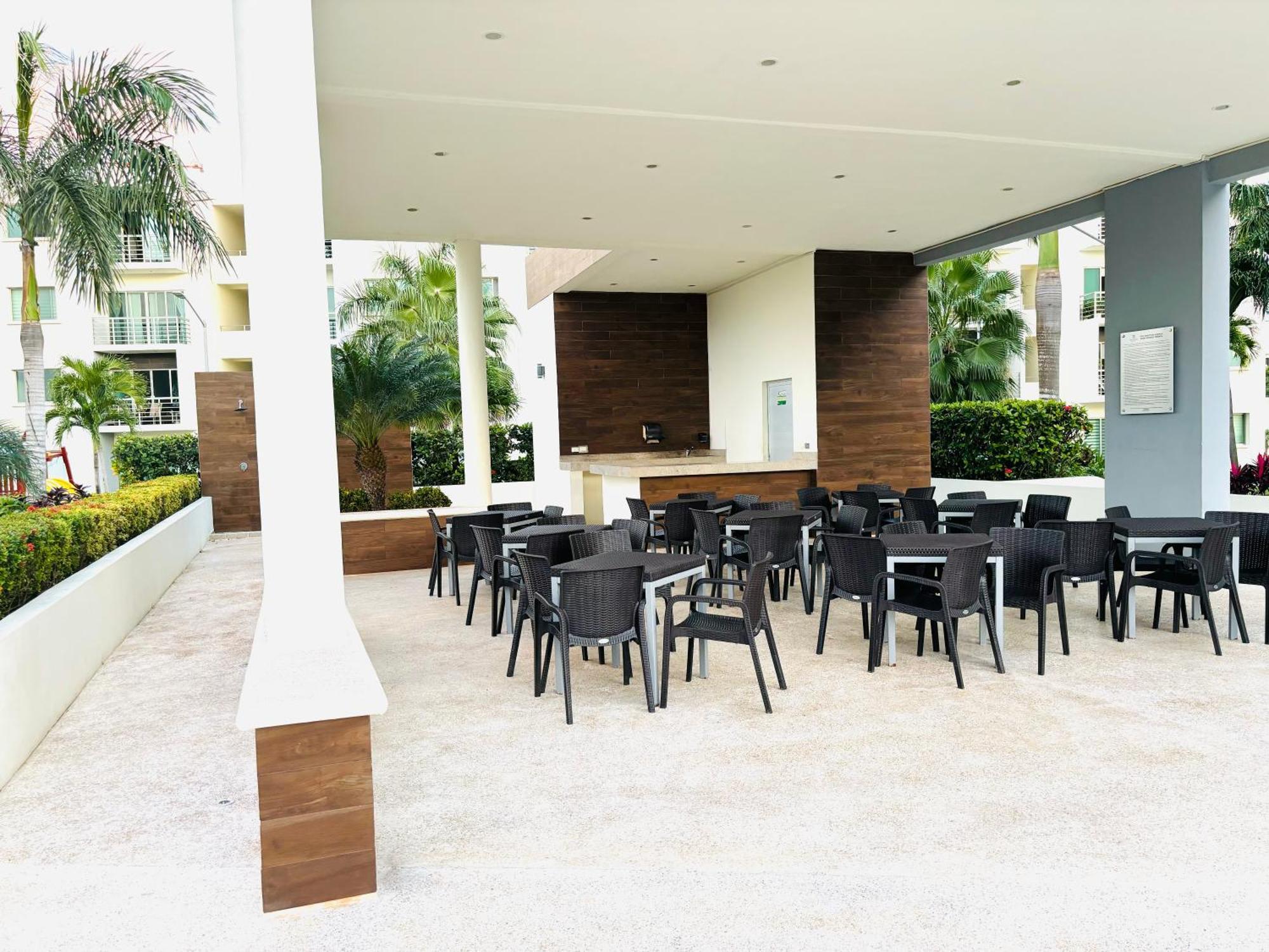 Madison Luxory Apartment Канкун Екстериор снимка